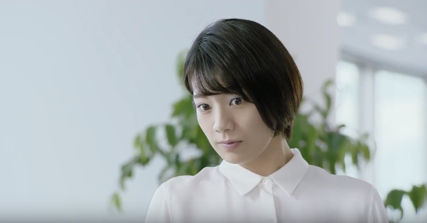 アコムcmの女優は誰 渡部篤郎と共演の女子社員 Ol 役の女性がかわいい